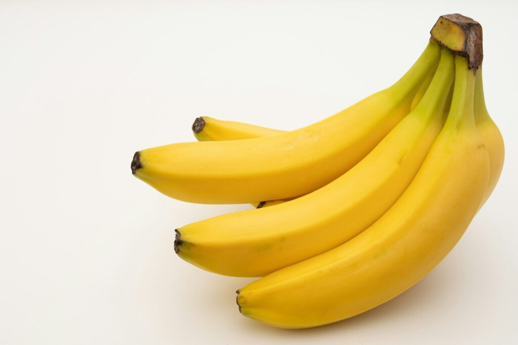 when and what to eat before a workout